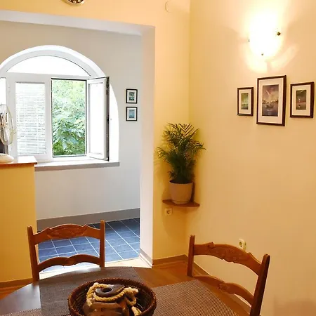 Downtown Korina * זאדאר